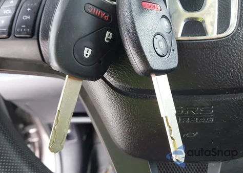 2011 Honda Cr-V Se z USA, uszkodzony, nr VIN 5J6RE4H42BL003985